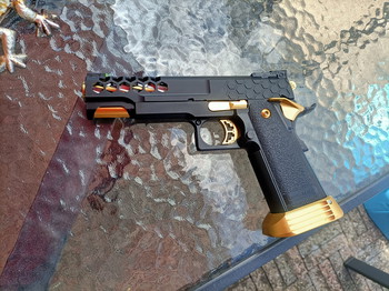 Image 2 for Hi-capa Custom en upgraded build