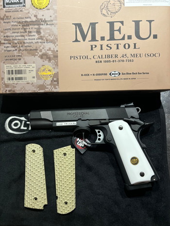 Afbeelding 2 van 1911 MEU Tokyo Marui upgrade neuf