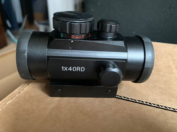 Imagen 2 de Red dot scope.