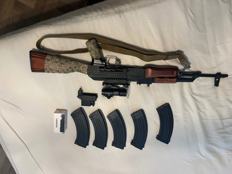 Image 1 pour G&G AK