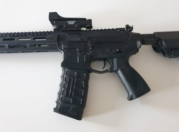 Imagen 2 de CM 16  MET RED DOT EN SILENCER