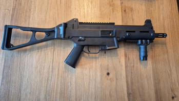 Bild 3 für HK Ump45 met 6 mags, mag pouch en 2 batterijen
