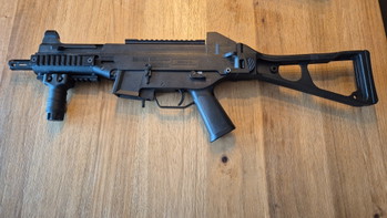 Bild 4 für HK Ump45 met 6 mags, mag pouch en 2 batterijen