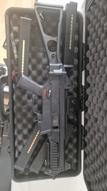 Image 2 for UMP 45 met scope
