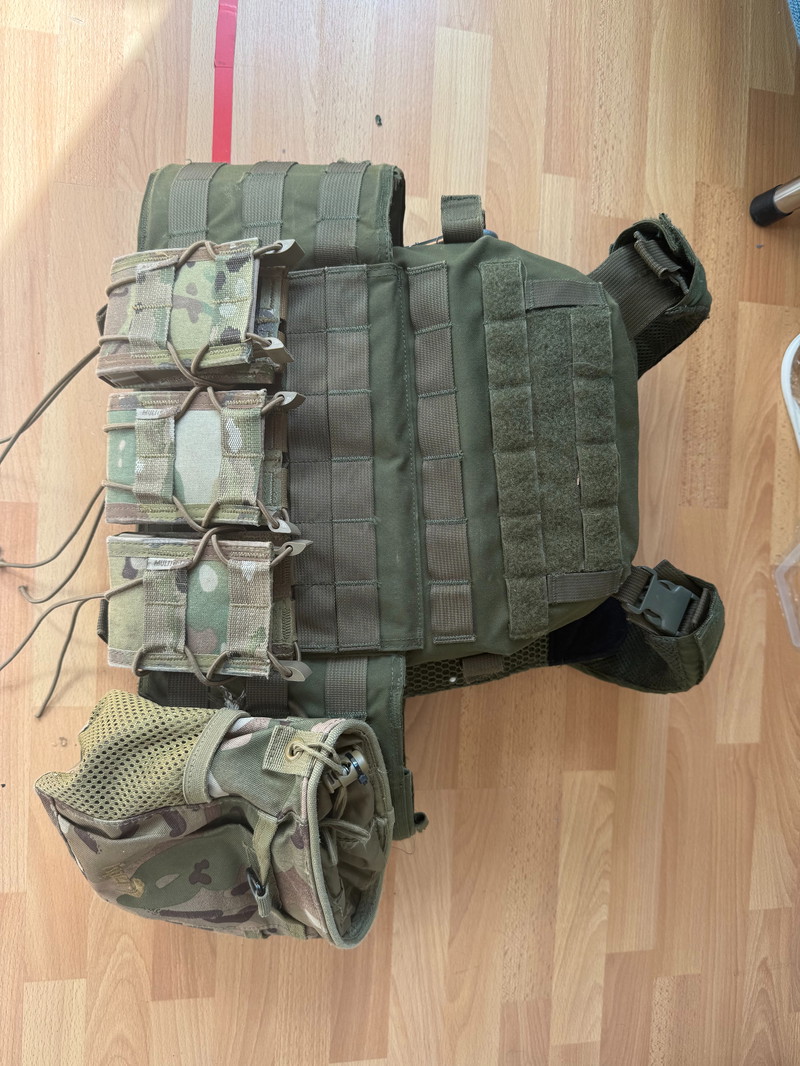 Image 1 pour Warrior Assault Plate Carrier Groen/Od Green + 3 Mag pouches + Dump pouch + Hpa Tank Pouch