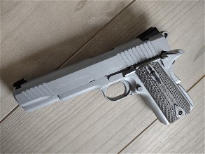 Image for Dan Wesson Valor 1911