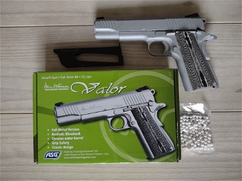 Image 2 for Dan Wesson Valor 1911