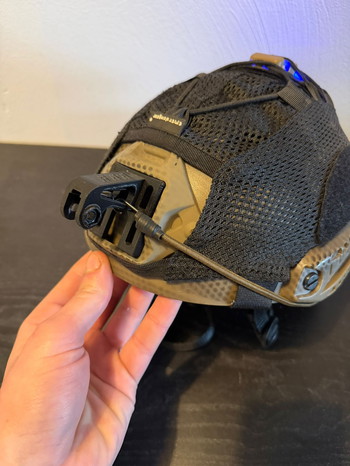 Imagen 2 de FAST helmet met extra's