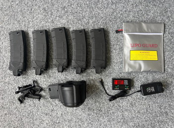 Afbeelding 3 van Custom lightweight AEG