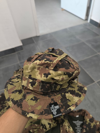 Imagen 5 de Invader Gear Vegettato set