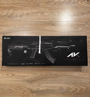Image 3 for Tokyo Marui AK Storm / EBB / inclusief optic & 3 magazijnen / defect