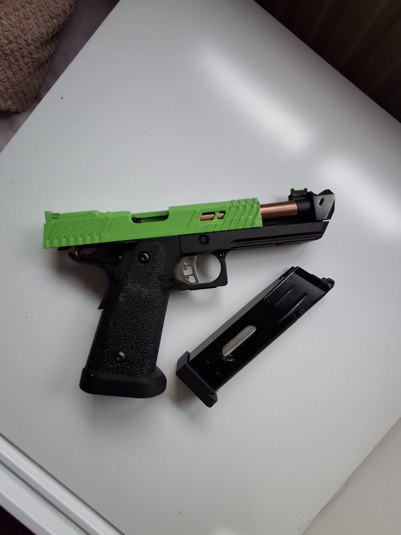 Image 1 for SRC Hi-Capa Night Viper