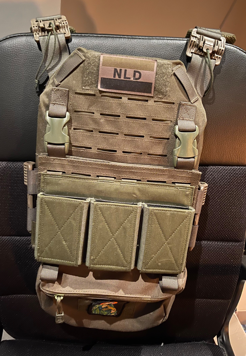 Afbeelding 1 van Invader Gear Reaper QRB Plate Carrier - OD