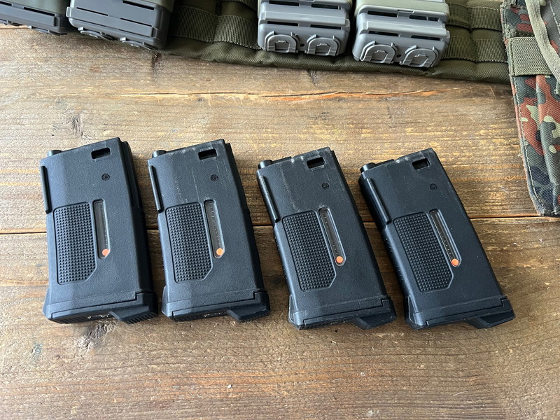 Imagen 1 de 4 x EPM 1-s mags incl belt en mag clips