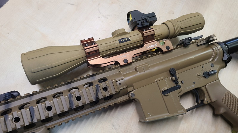 Image 1 pour DMR Scoupe with mount and Red dot