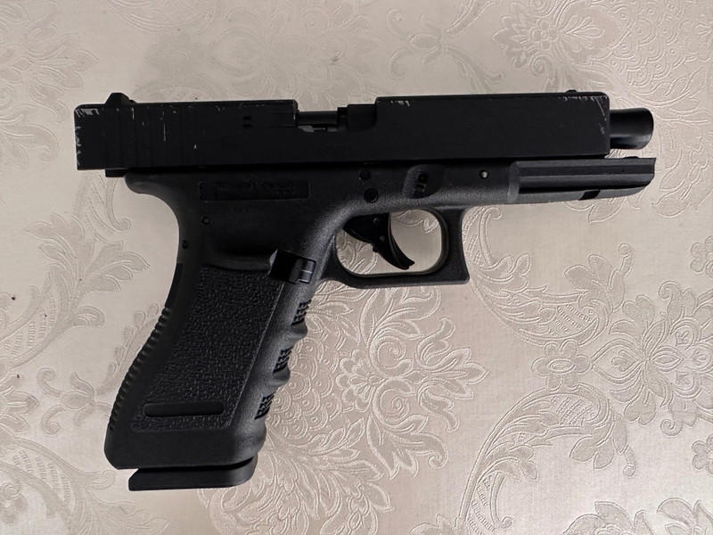 Image 1 pour Glock 17 Gen 3 NBB CO2