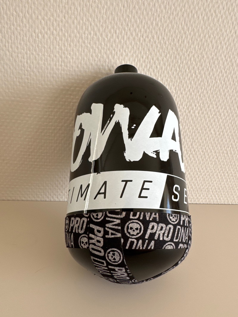 Image 1 for 1,1l Carbon tank Powair