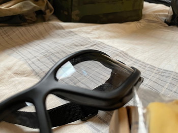 Bild 2 für 2 anti-fog brillen! (Pyramex V2G-Plus eye protection & Novritsch large eye protection)