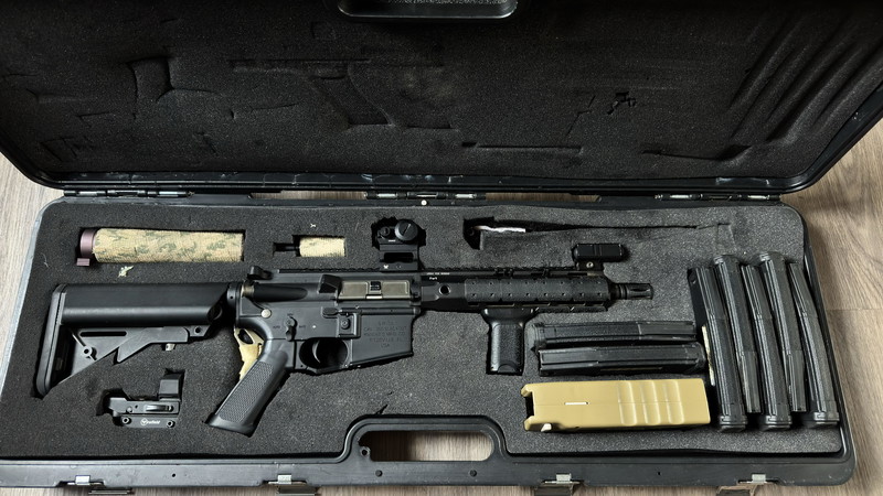 Imagen 1 de G&G SR30 (Knight's Armament replica) Zeer compleet en goed onderhouden