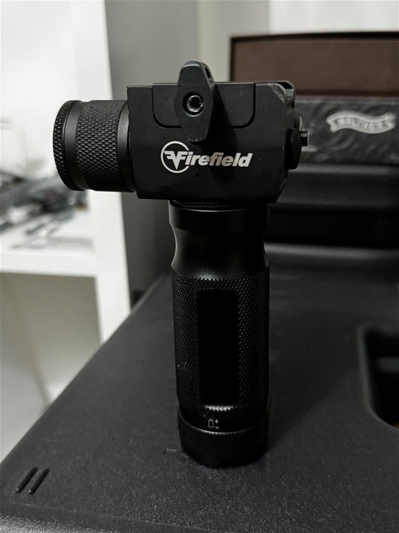 Afbeelding 1 van Firefield 2-in-1 Laser Flashlight Foregrip
