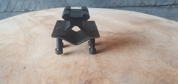 Afbeelding 2 van Barrel clamp picatinny rail