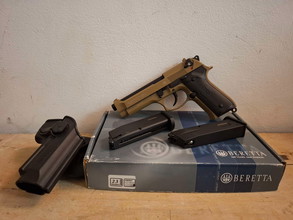 Image pour Umarex Beretta 92FS Tan - GBB - CARRY PACKAGE