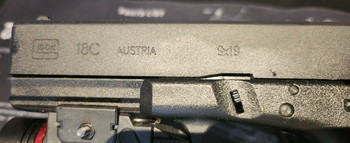 Imagen 5 de Umarex Glock 18C Airsoft GBB - Officieel Gelicentieerd, Semi & Full Auto!