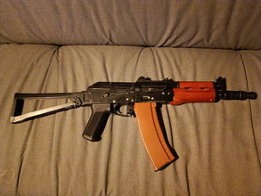 Bild für AK74u D-Boys (echt hout) + 1 hi-cap magazijn