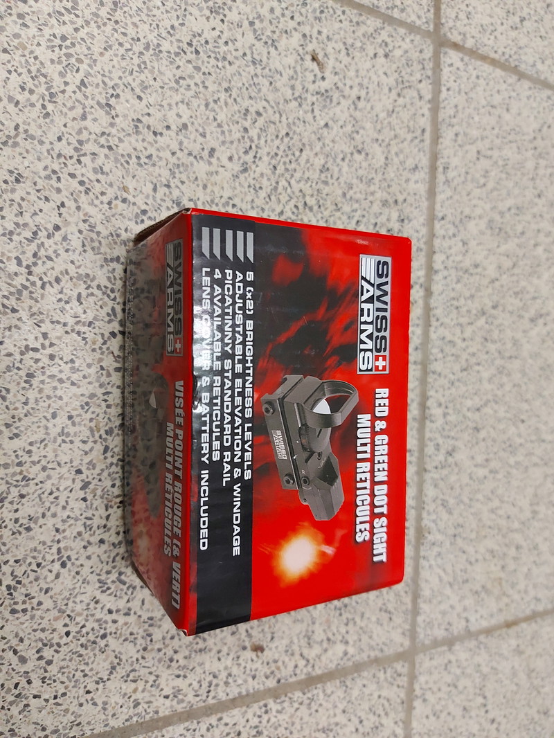 Image 1 pour Swiss Arms red/ green dot reflex sight (nieuw)