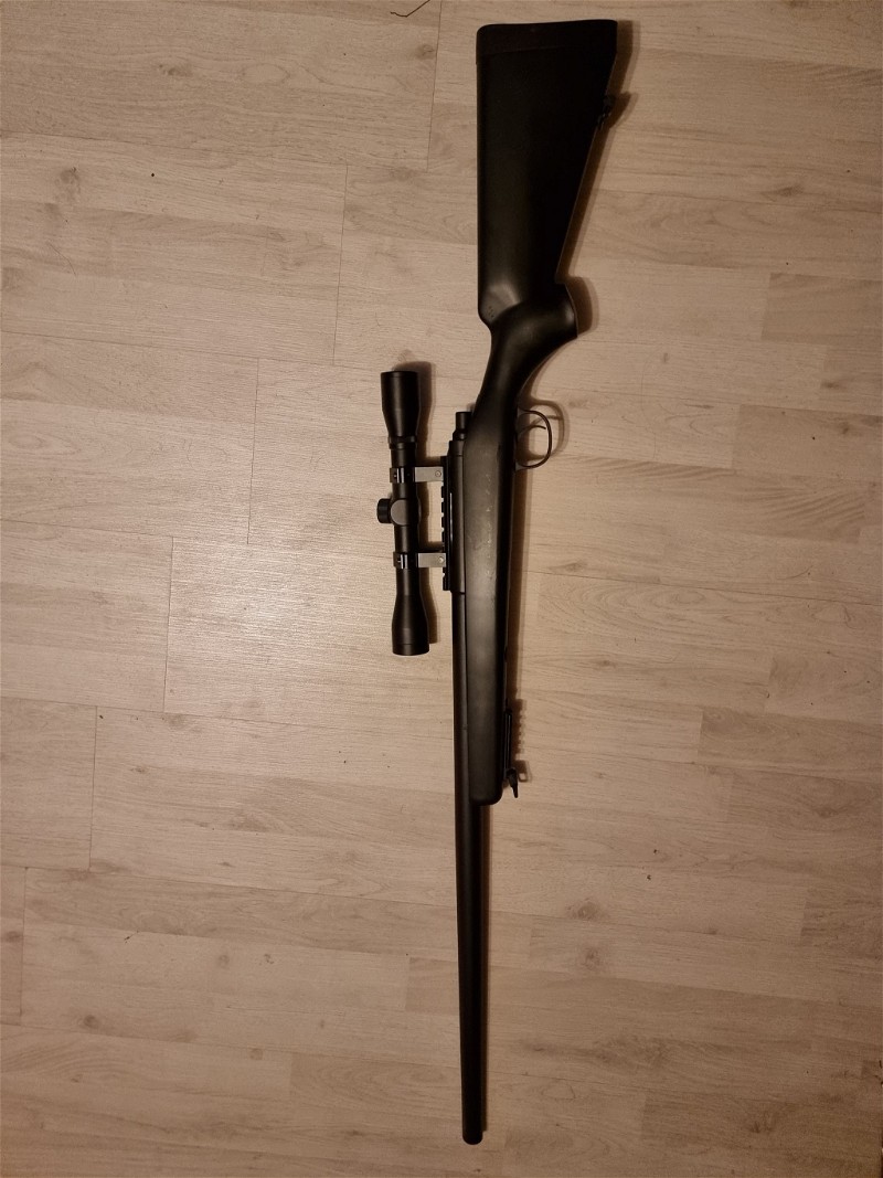 Afbeelding 1 van Well MB03 sniper rifle met 4X32 scope