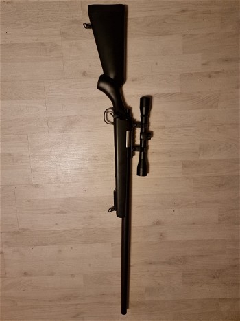 Afbeelding 2 van Well MB03 sniper rifle met 4X32 scope