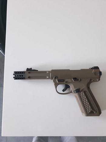 Afbeelding 4 van nieuwe AAP01 met silencer