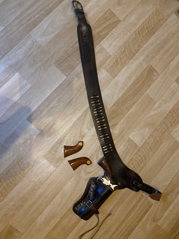 Image 4 pour Colt peacemaker 45 single action met leder western holster