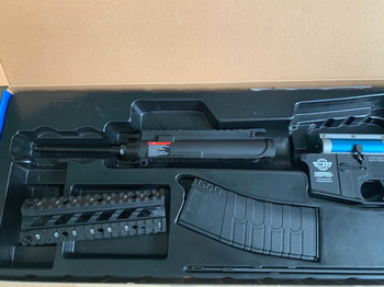 Afbeelding 2 van G&G CM16 raider