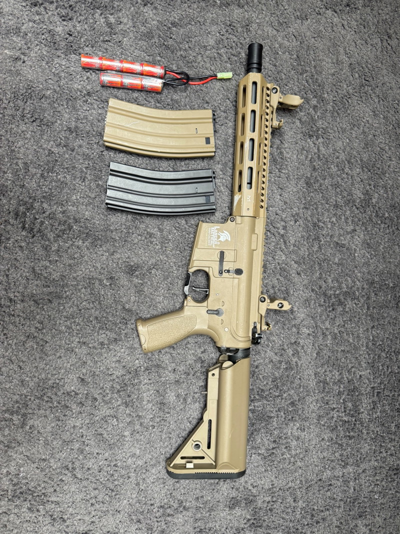 Afbeelding 1 van M4 lancer tactical