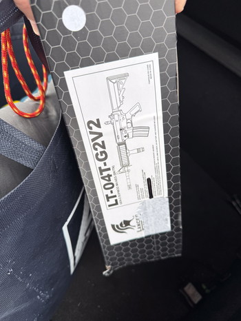 Afbeelding 2 van M4 AEG - Lancer Tactical Gen2