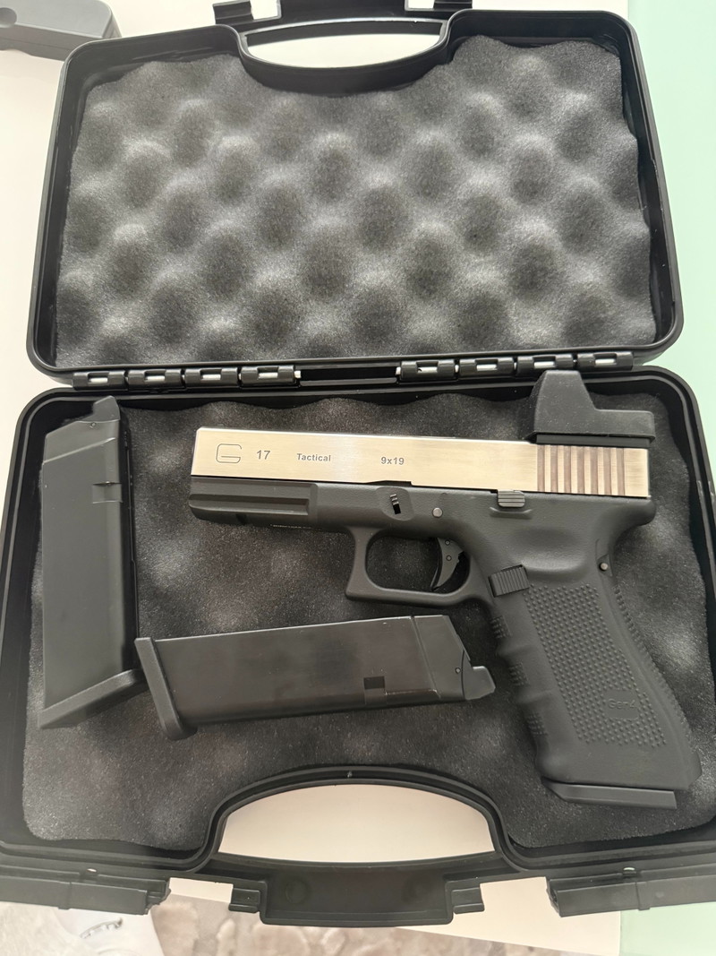 Image 1 for Custom we glock 17