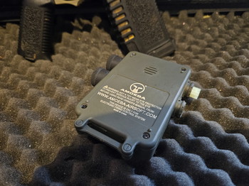 Image 3 pour Ares Amoeba M4 Honey  Badger incl EFCS Program unit
