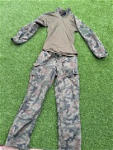Afbeelding van uniform of a Polish Army soldier in wz.93 camouflage