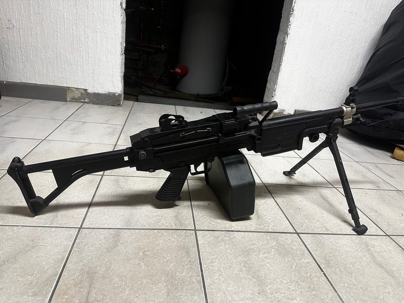 Image 1 pour Aeg machinegun