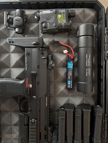 Image 3 for Umarex mp7 A1 AEG gen2