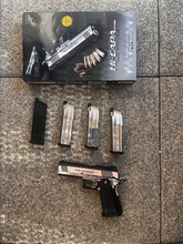 Bild für Tokyo Marui Hi-Capa 5.1 Dual Stainless + 4 Chargeurs