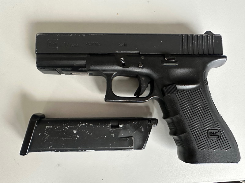 Image 1 for UMAREX Glock 17 Gen4 GBB CO2