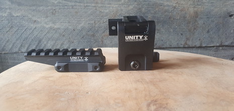 Imagen para Unity Riser + Magnifier mount