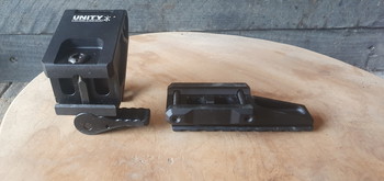 Image 4 for Unity Riser + Magnifier mount