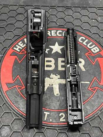 Image 3 pour Glock G17 Agency build