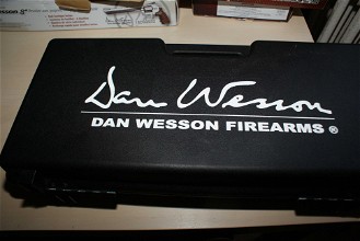 Image pour Pistolet Revolver Dan Wesson 8 Noir Co2 Full Metal 6mm