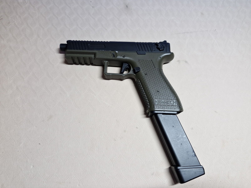 Image 1 for Novritsch SSE18 Full Auto Pistol
