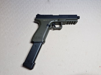 Image 2 for Novritsch SSE18 Full Auto Pistol