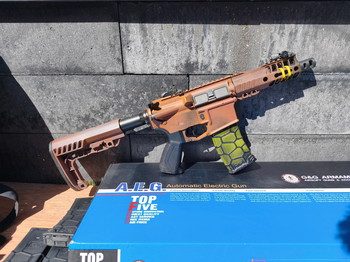 Afbeelding 2 van G&G firehawk met arp 5.56 gearbox.